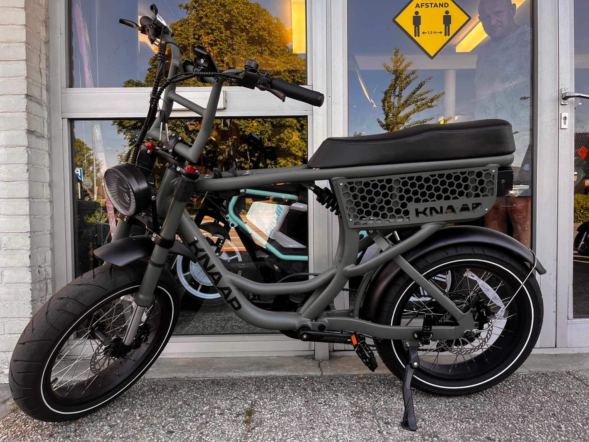 34749 648d8125 e790 40d9 b63d 537d9d5a5444