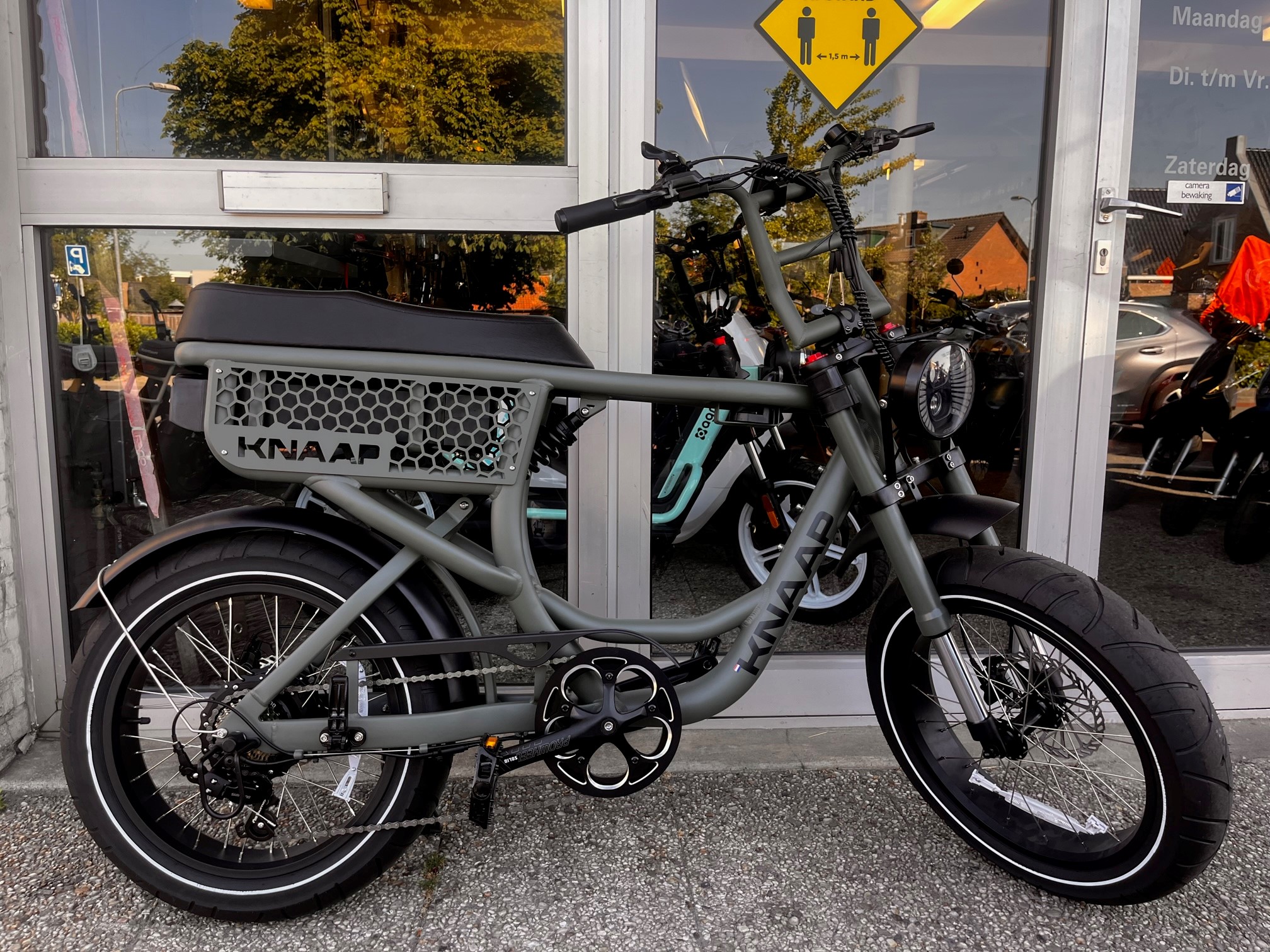 34750 648d8125 a918 45b3 9e97 537d9d5a5444