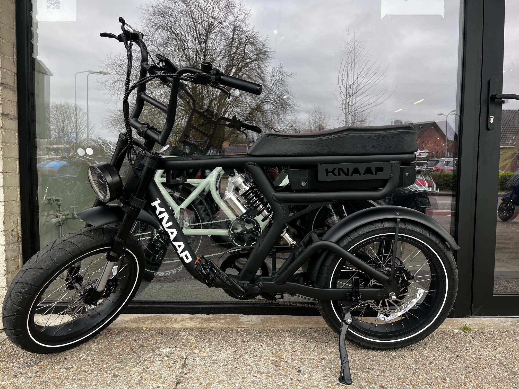 35163 660bb7c3 cfc8 49d5 9585 40ce9d5a5444