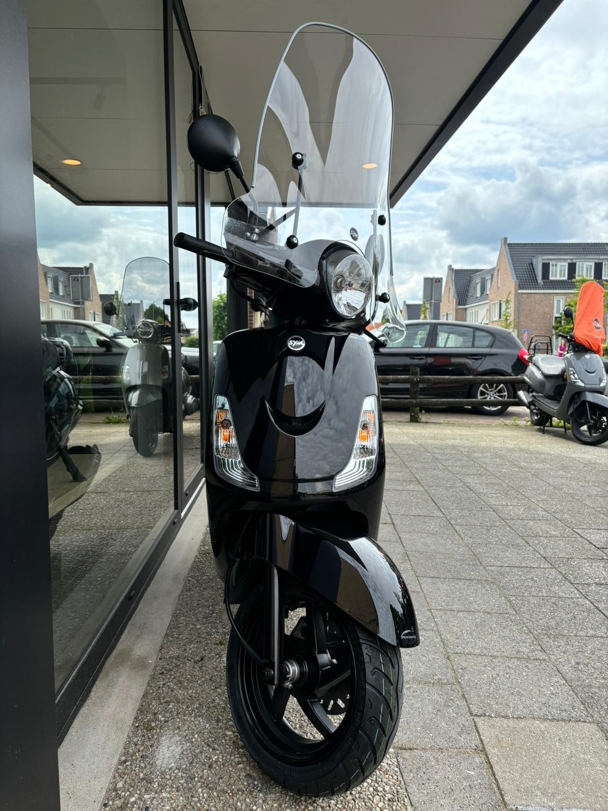 35227 66768e63 d148 4677 8727 4cc39d5a5444