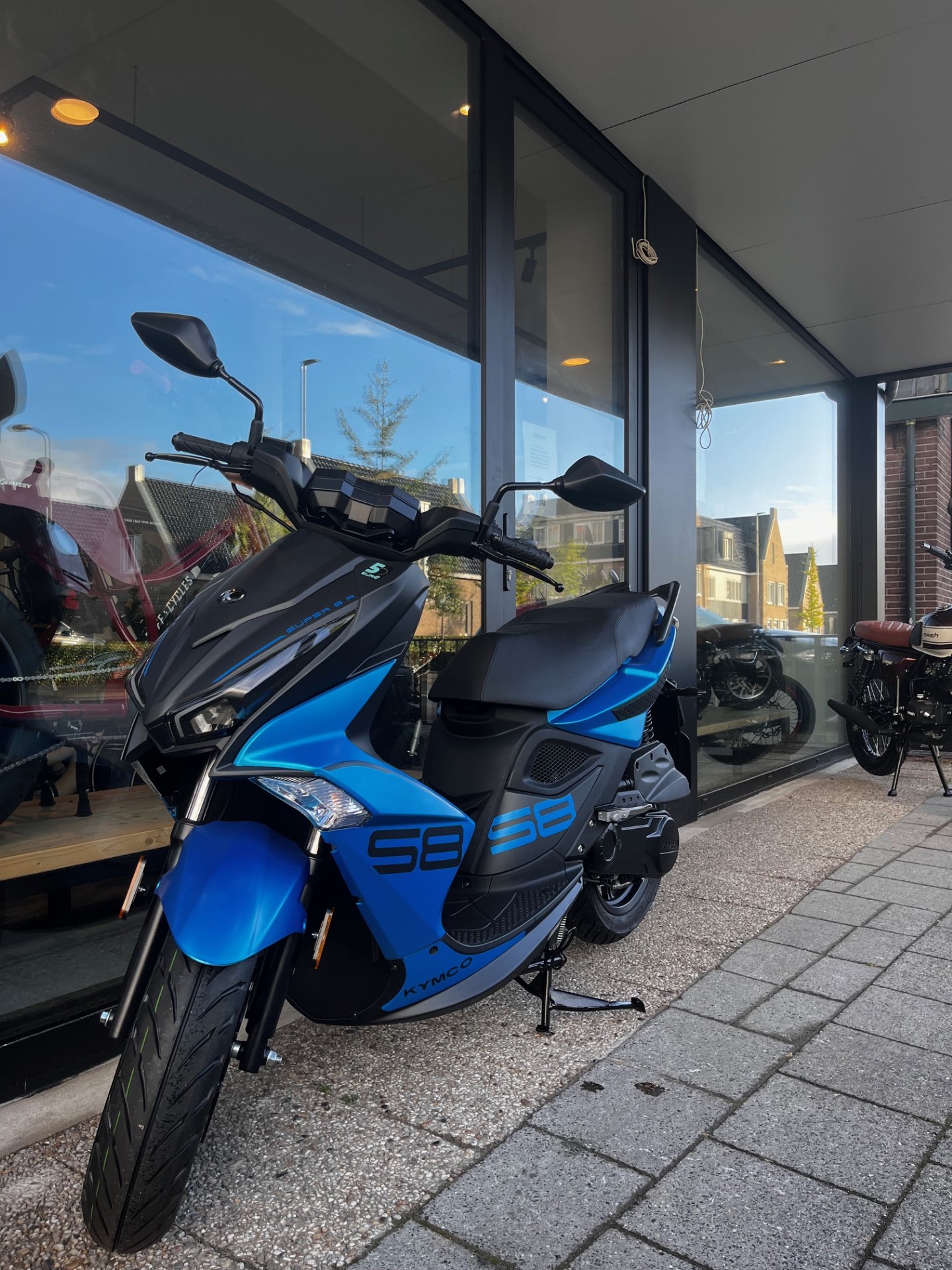 35268 66f7b59e f264 4570 a2a5 6bc79d5a5444