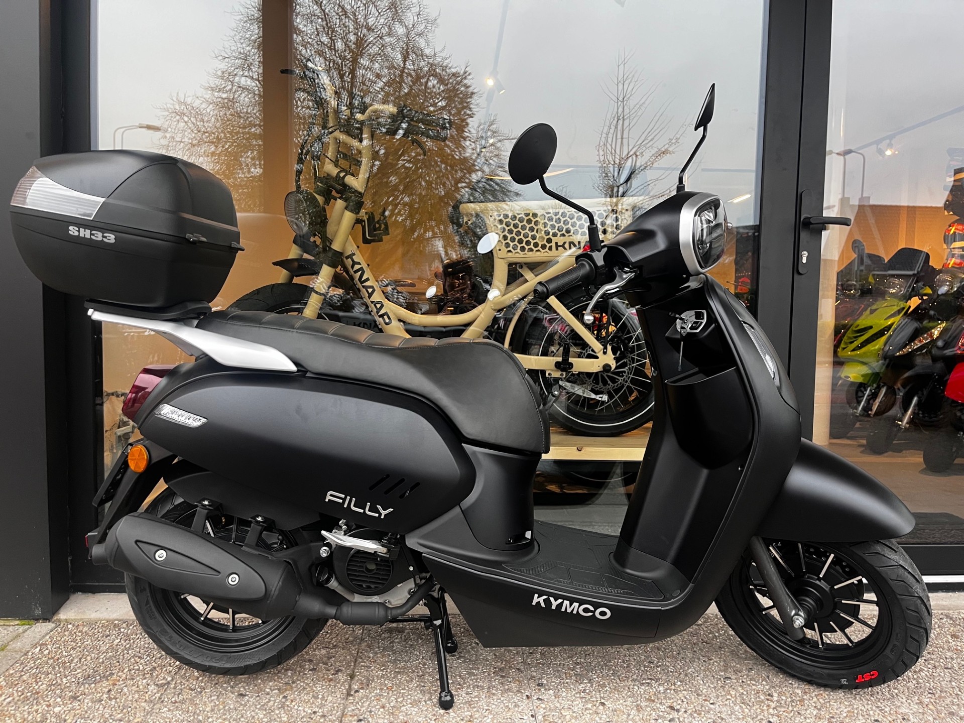 35392 672f5311 d834 463e 8779 42759d5a5444