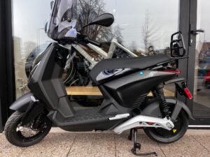 35471 6794bb09 0504 450f 8b73 b2a99d5a5444