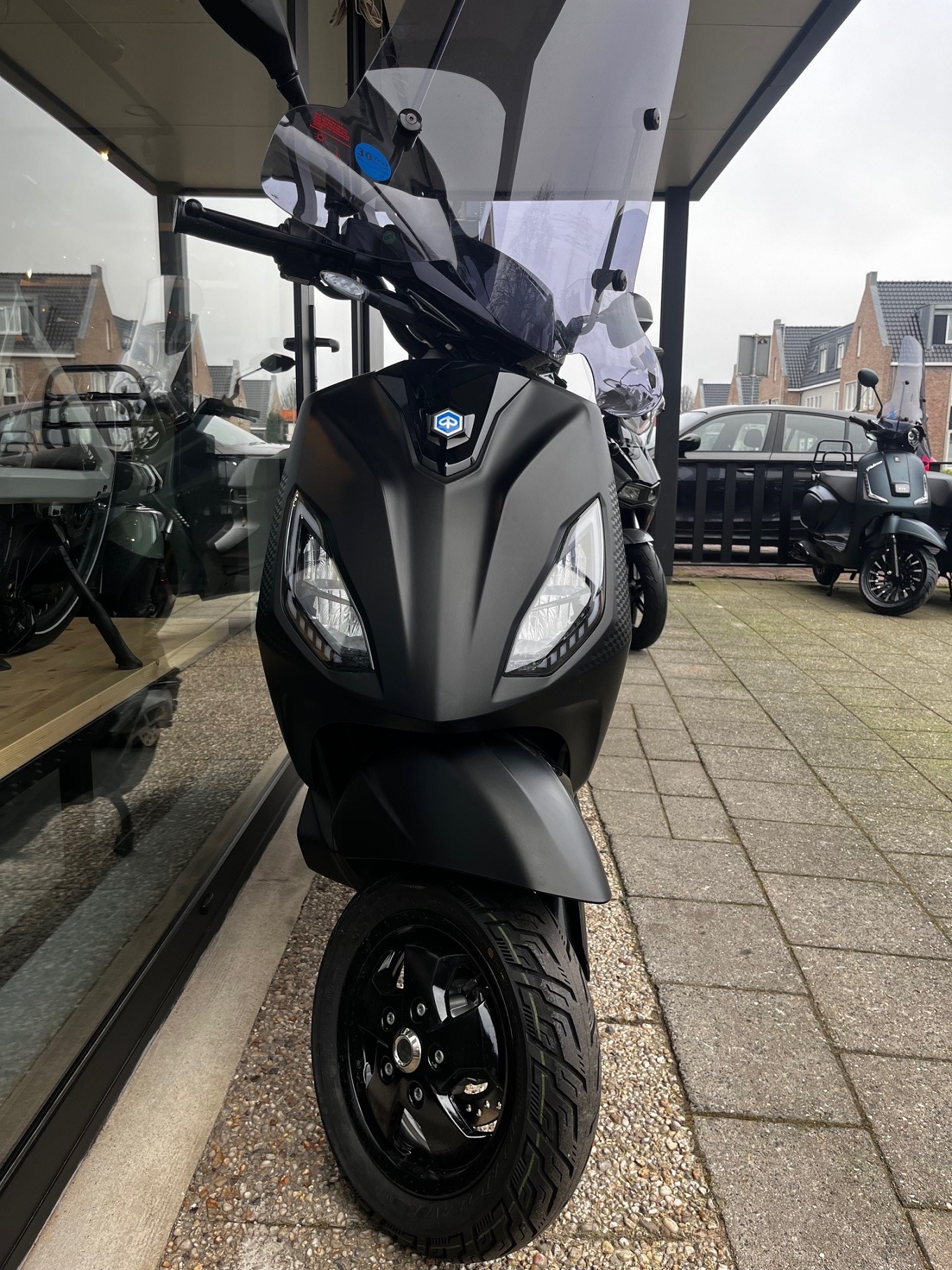 35473 6794bb0a b408 44cc ad63 f6409d5a5444