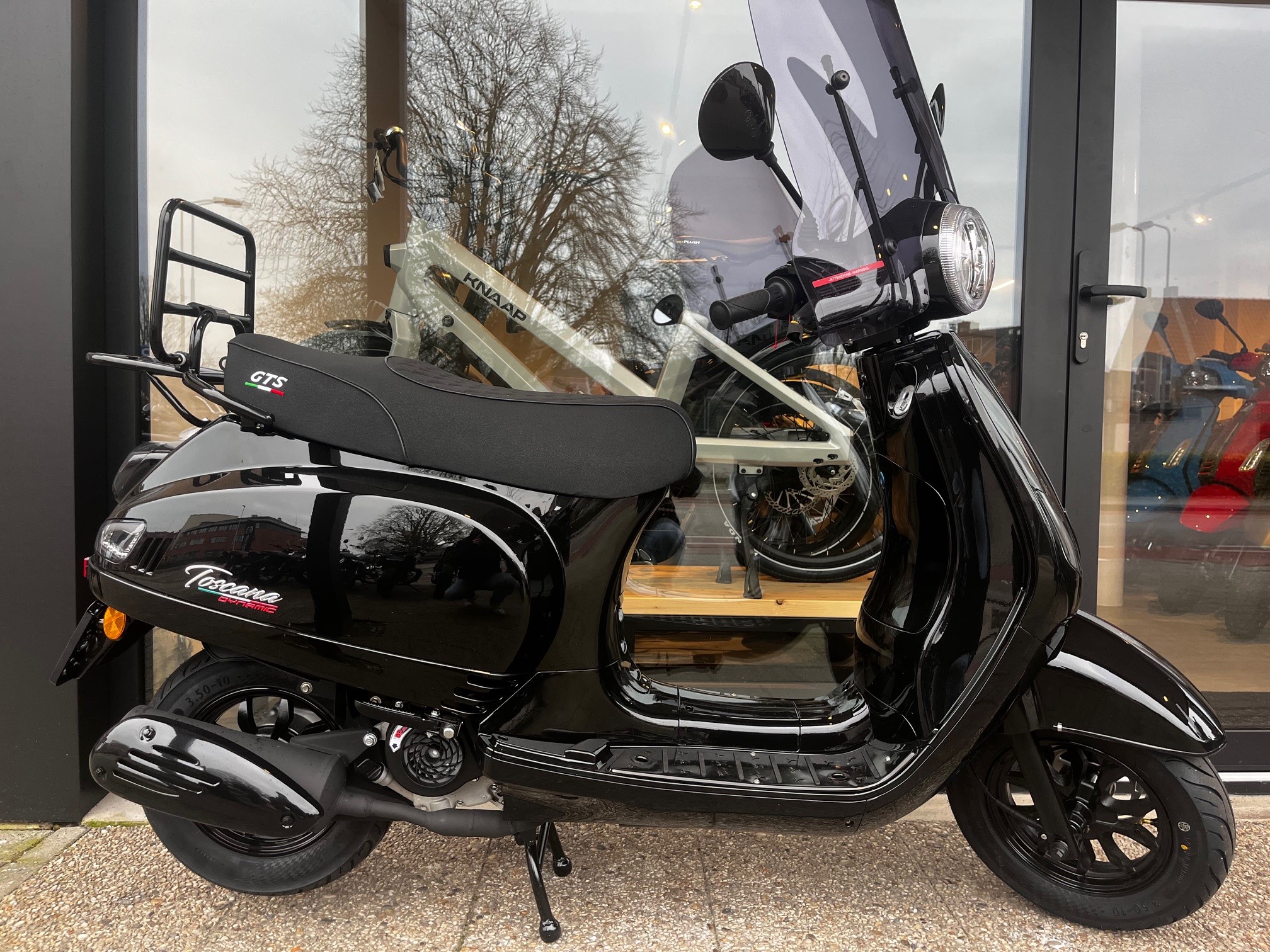 35504 67b05283 1cac 4e22 98c5 4cc19d5a5444