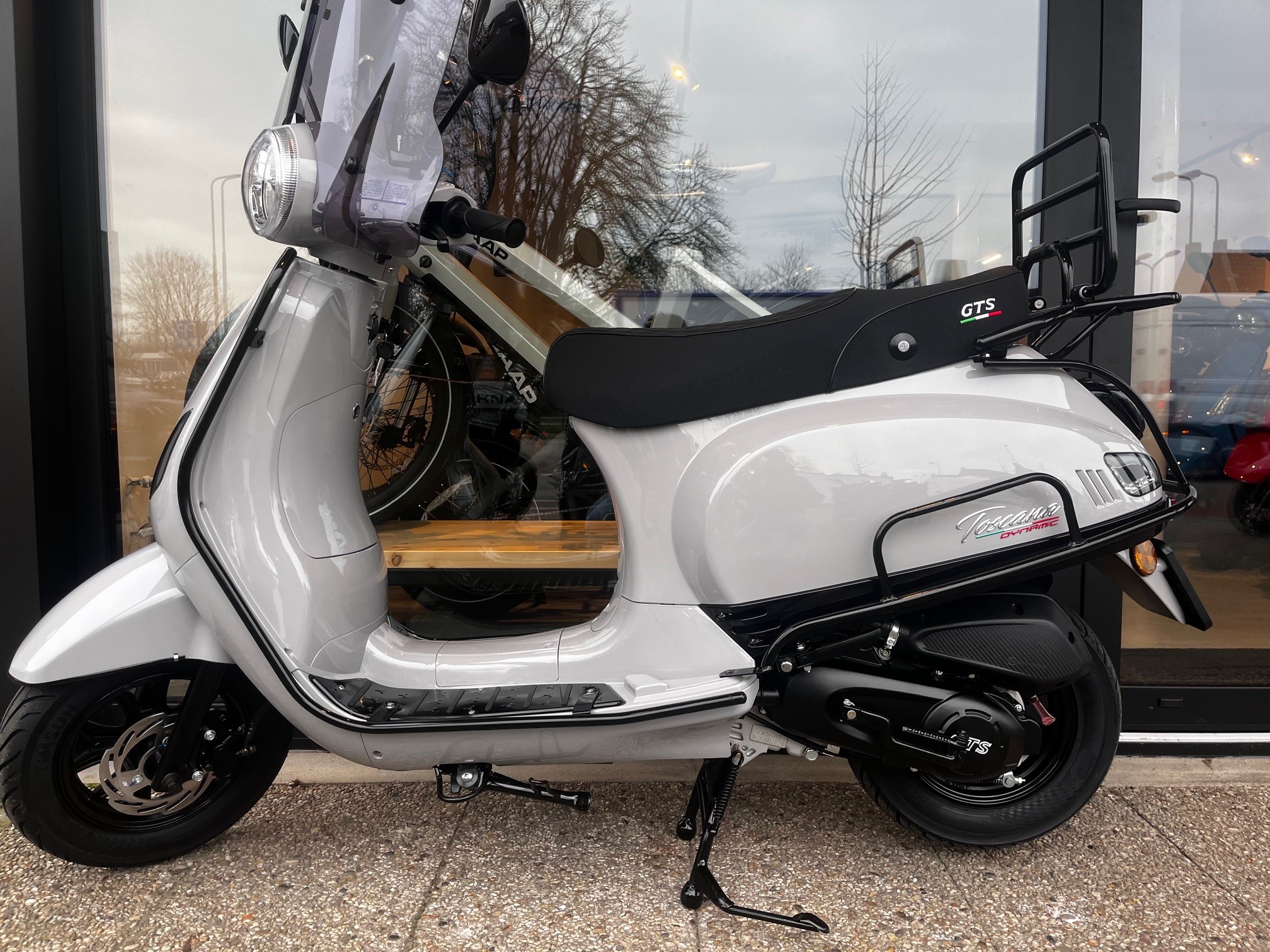 35515 67b0593e f0f8 440b ab6d 47c39d5a5444