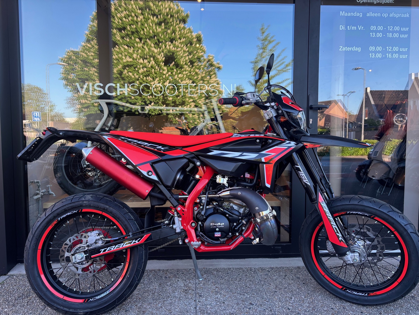 35632 68147c2b 8cbc 4cbd 9d9b 78039d5a5444