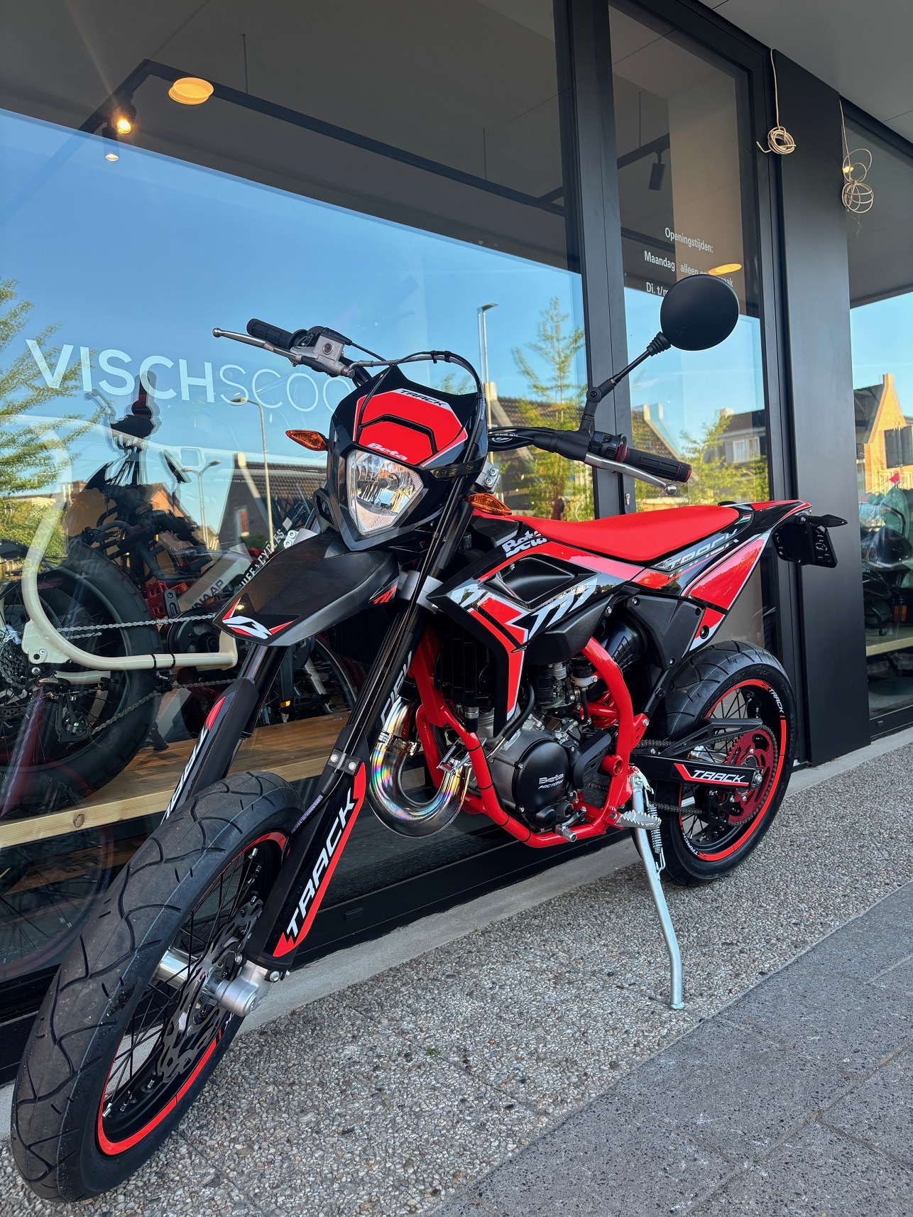 35633 68147f95 e214 48c6 98e6 4b709d5a5444