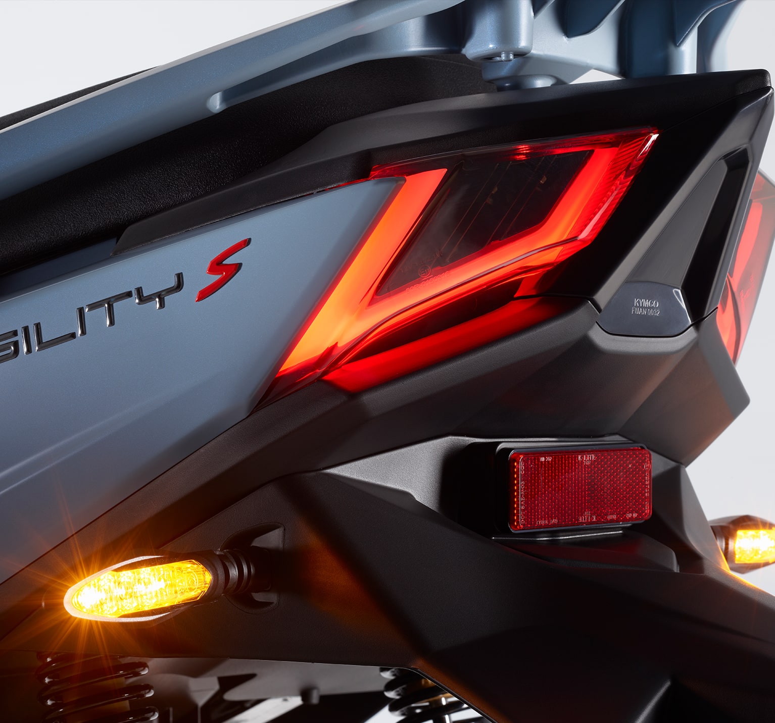 Agility S 125 ABS_1534x1432_03 min