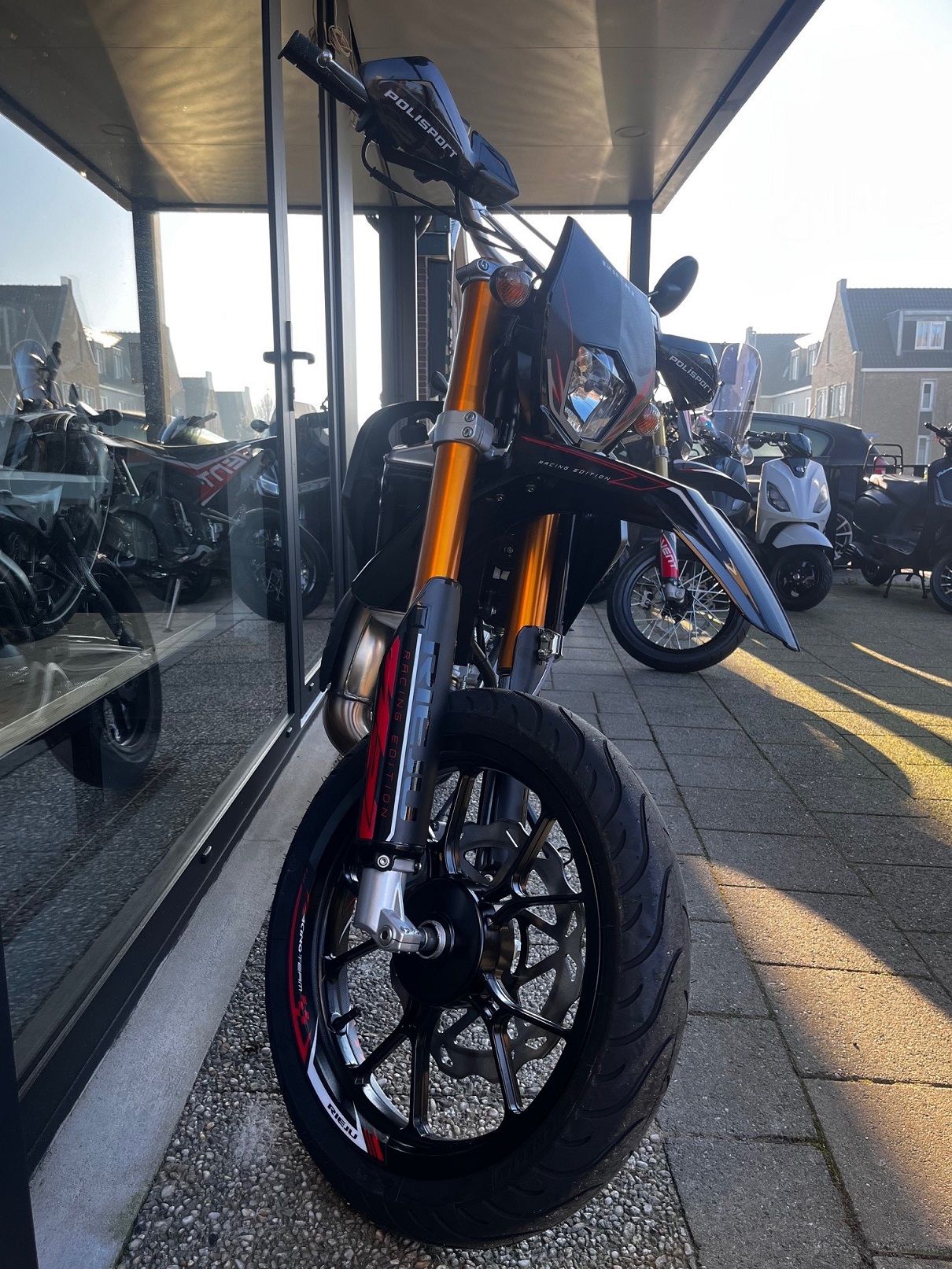 35486 67ad9c53 14d0 4f9e b6b7 45889d5a5444