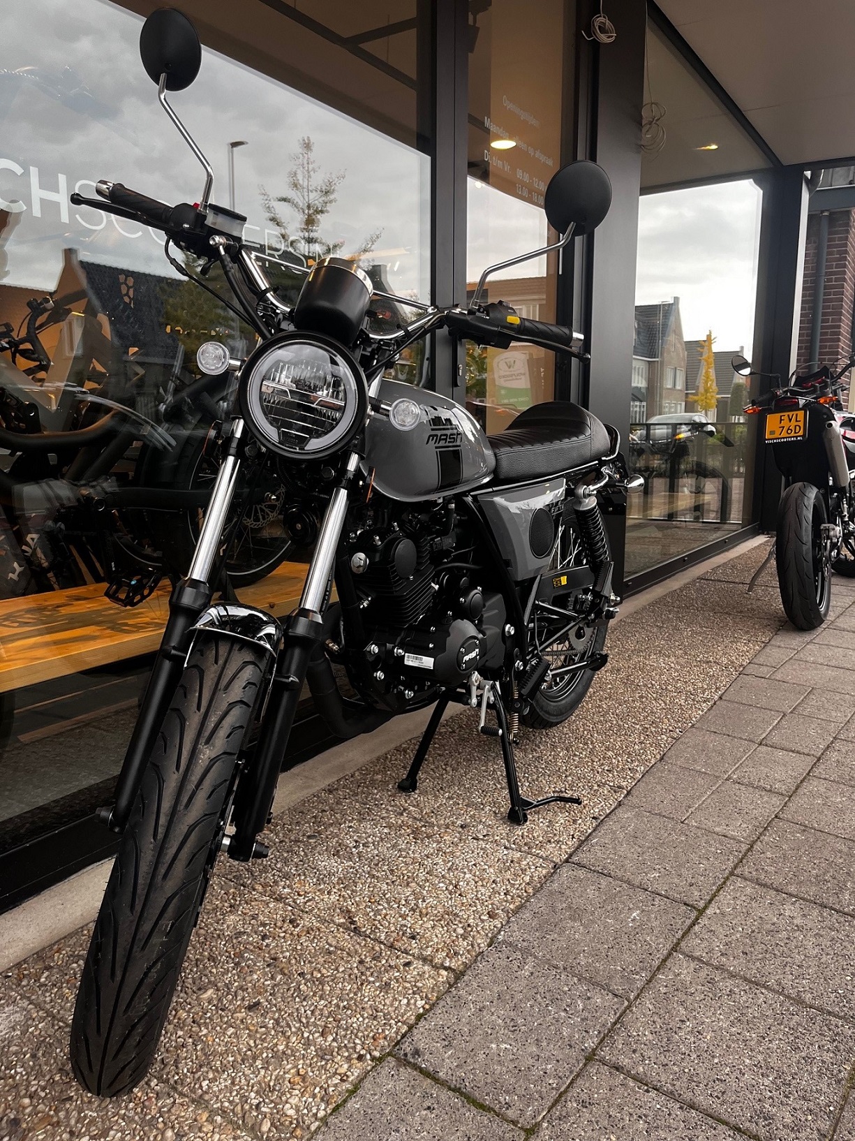 35821 68f25a21 a3e4 46b6 ab7d 44969d5a5444