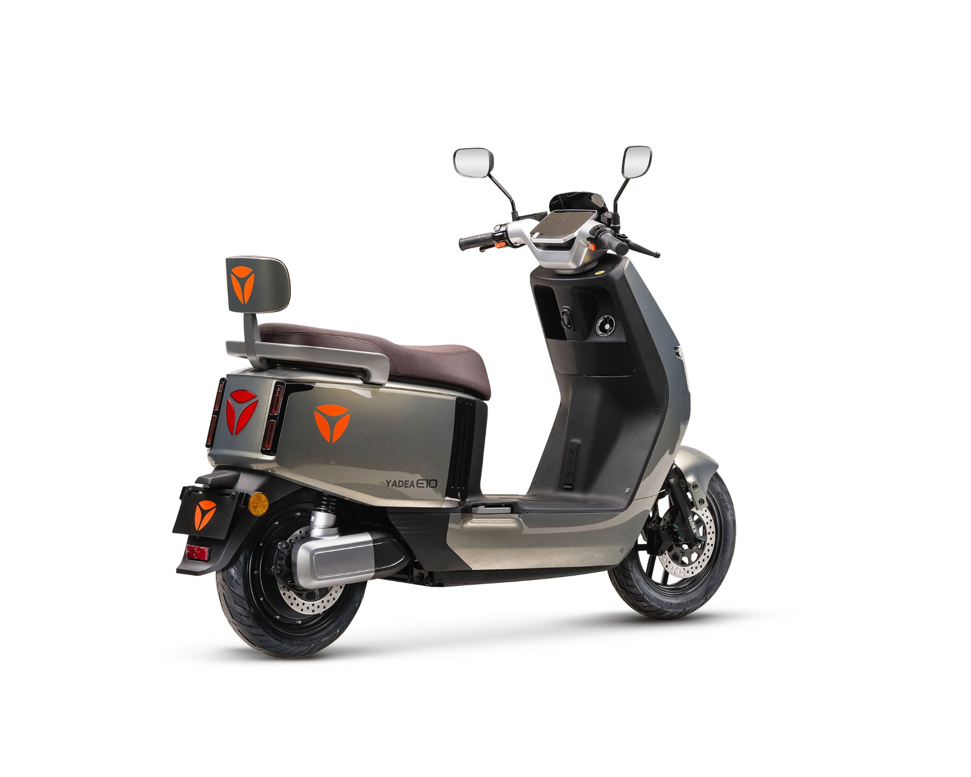 cq5dam.web.1920.1920 (14)