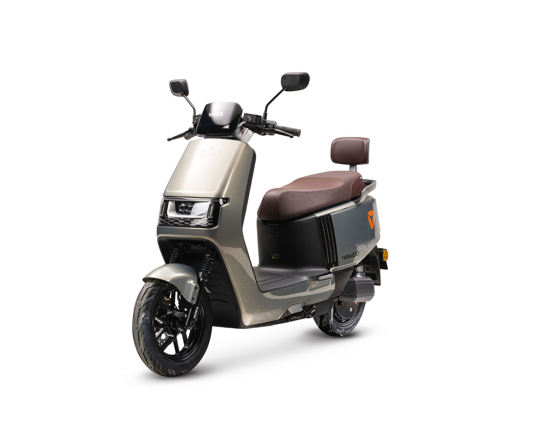 cq5dam.web.1920.1920 (7)